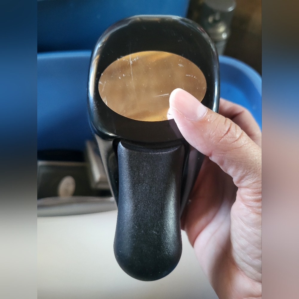 Medium Oval Punch